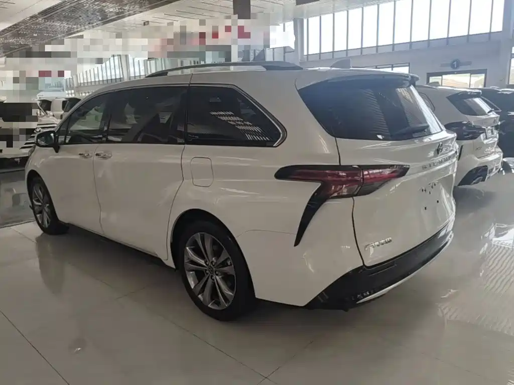Toyota Sienna 2026 — фото 23