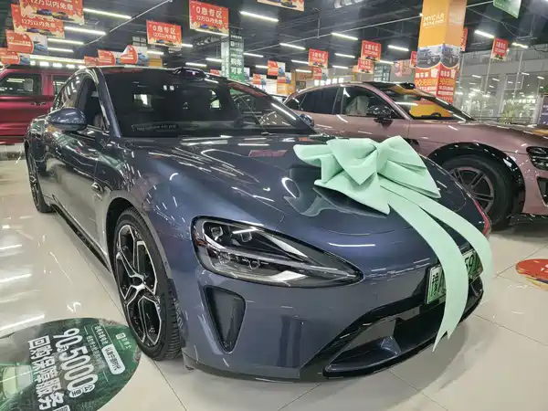 Xiaomi SU7 2025