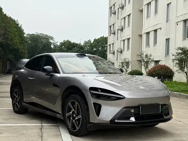 Xiaomi YU7 2025