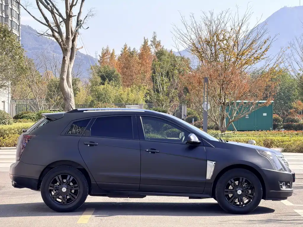 Cadillac SRX 2016 — фото 16