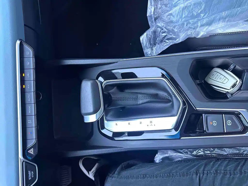 Geely Emgrand S 2023 — фото 15