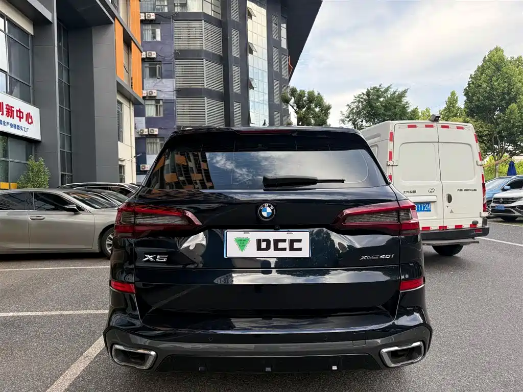 BMW X5 2021