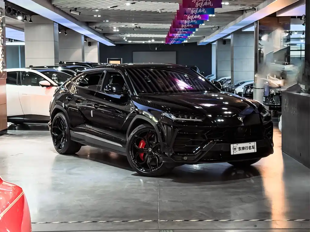 Lamborghini Urus 2020 — фото 3