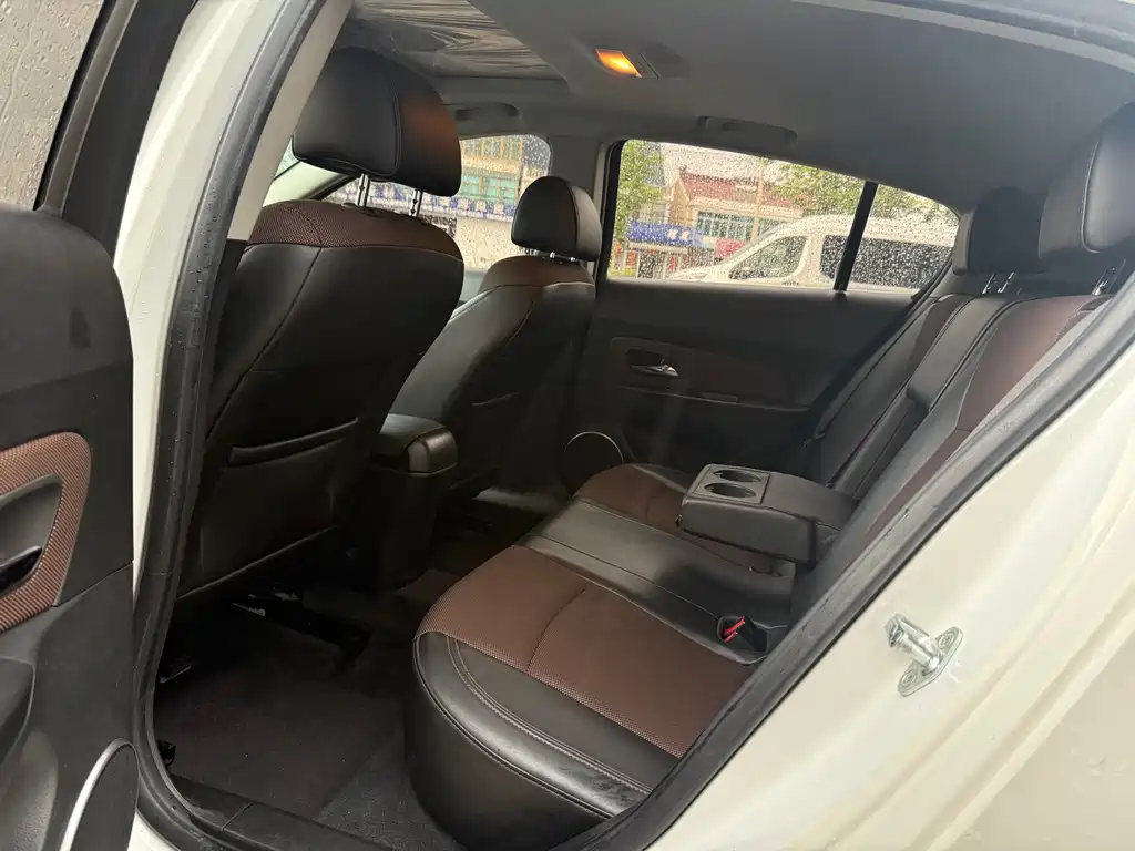 Chevrolet Cruze 2014