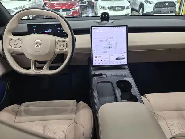 NIO ET5 2024