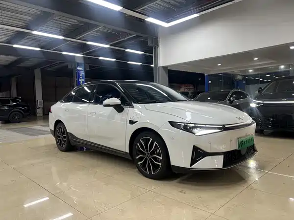 XPeng P5 2022
