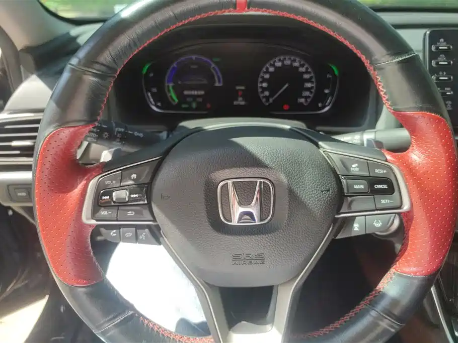Honda Inspire 2019 — фото 15