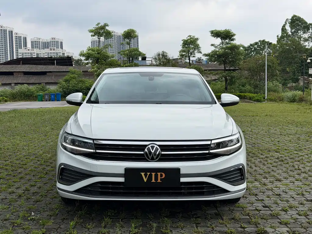 Volkswagen Bora 2023