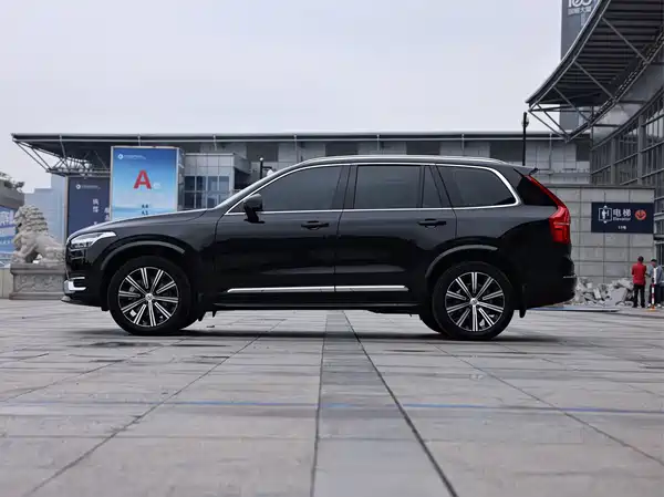Volvo XC90 2023