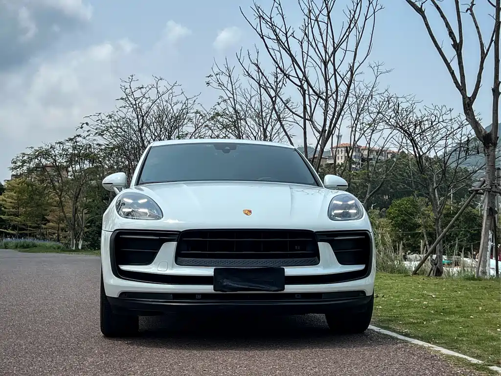 Porsche Macan 2023 — фото 2