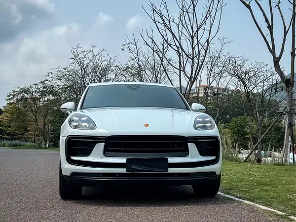 Porsche Macan 2023