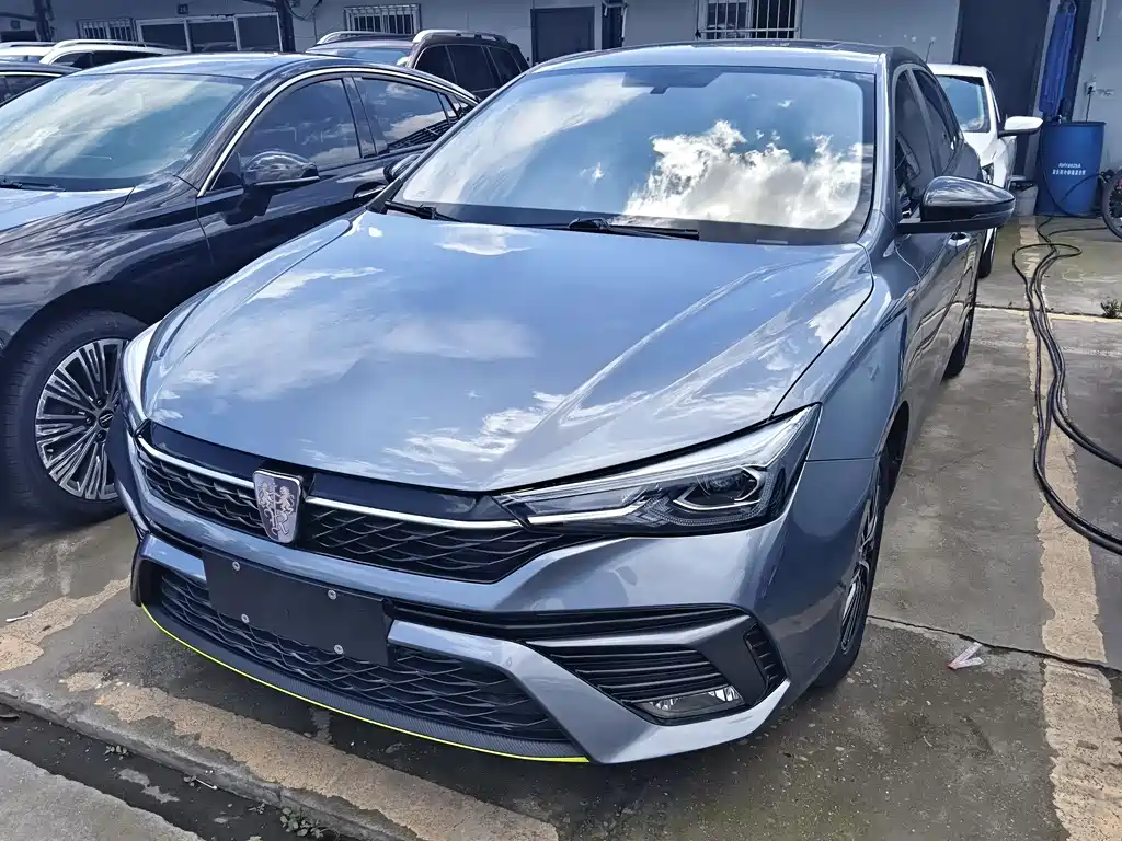 Roewe i5 2021