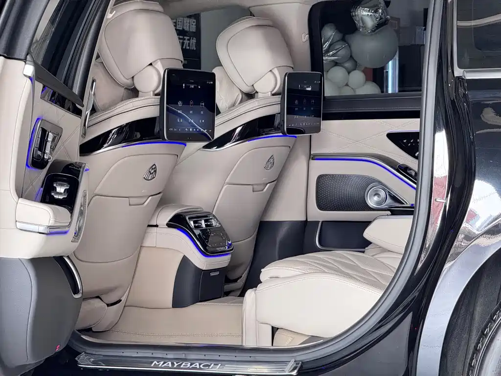Mercedes-Benz S-Class 2024 — фото 16