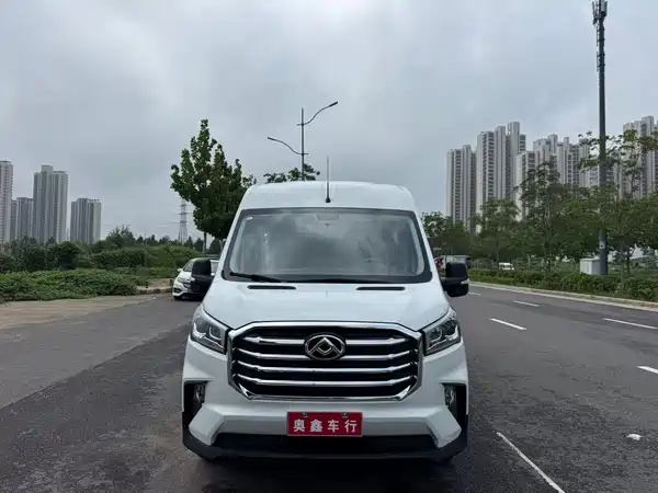 Maxus V90 2023