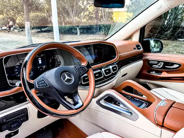 Mercedes-Benz Vito 2023