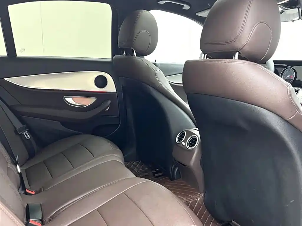 Mercedes-Benz E-Class 2017