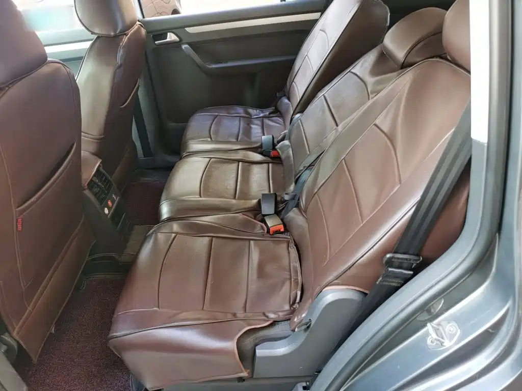 Volkswagen Touran 2015 — фото 15