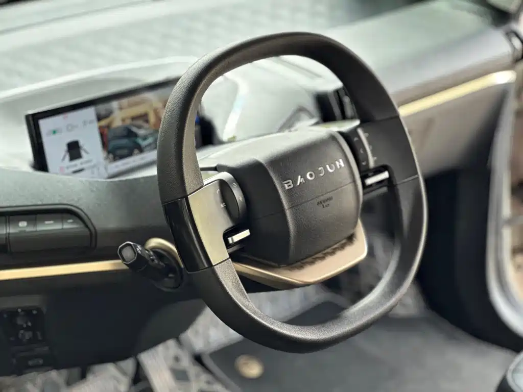 Baojun KiWi EV 2021 — фото 17