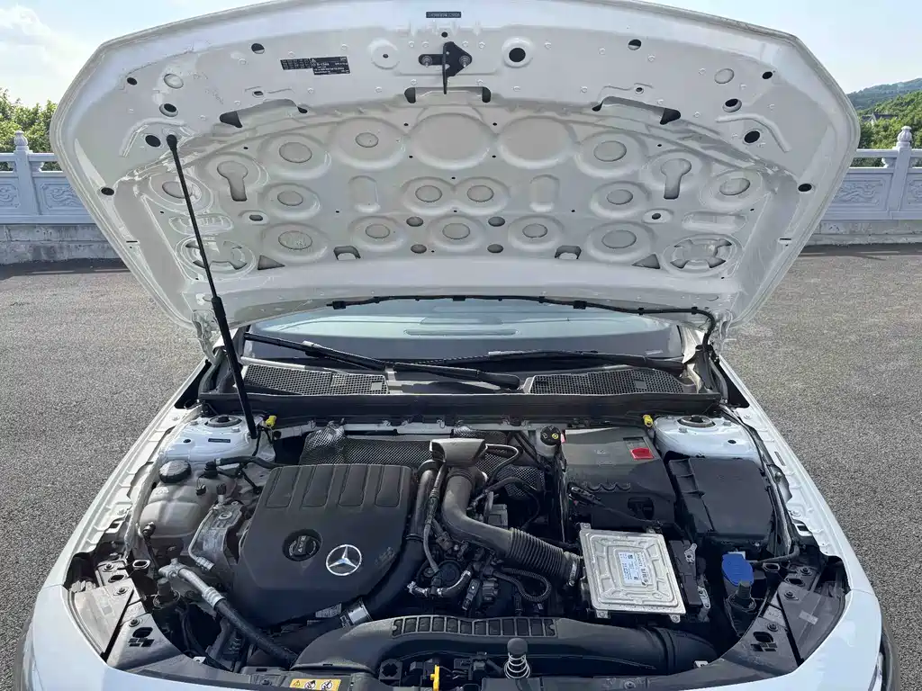 Mercedes-Benz A-Class 2022 — фото 20