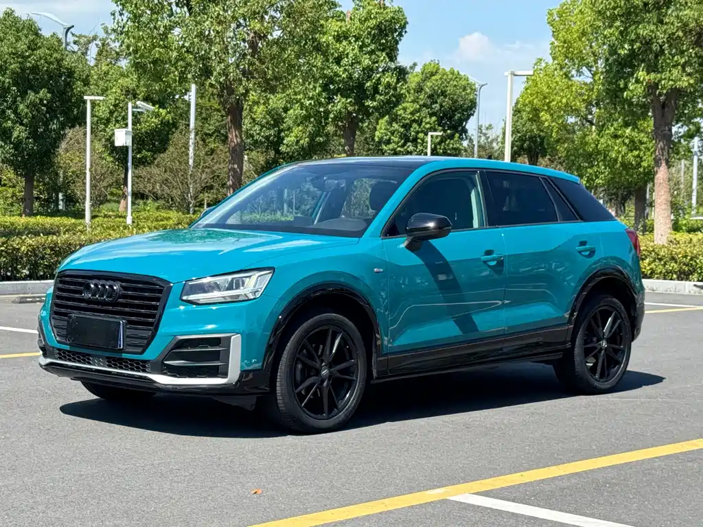 Audi Q2L 2019 — фото 23