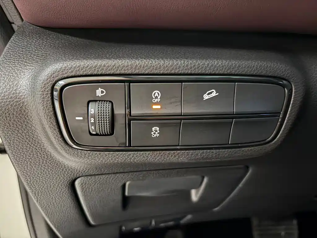 GAC Trumpchi M6 2022 — фото 5