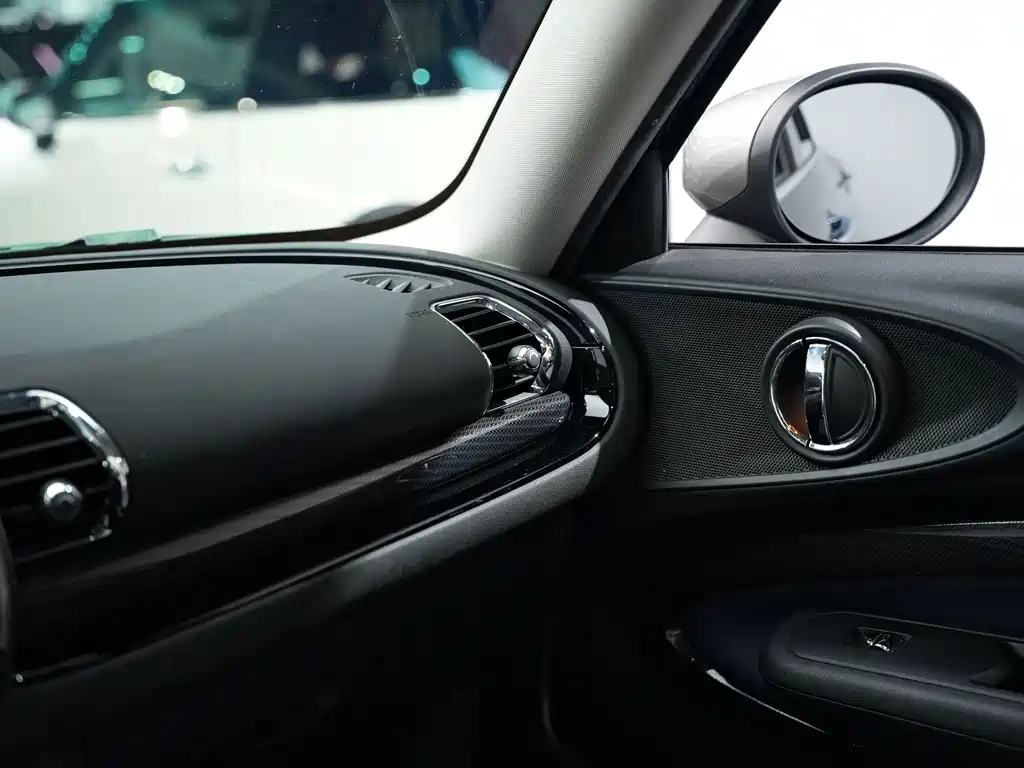 MINI Clubman 2020 — фото 9