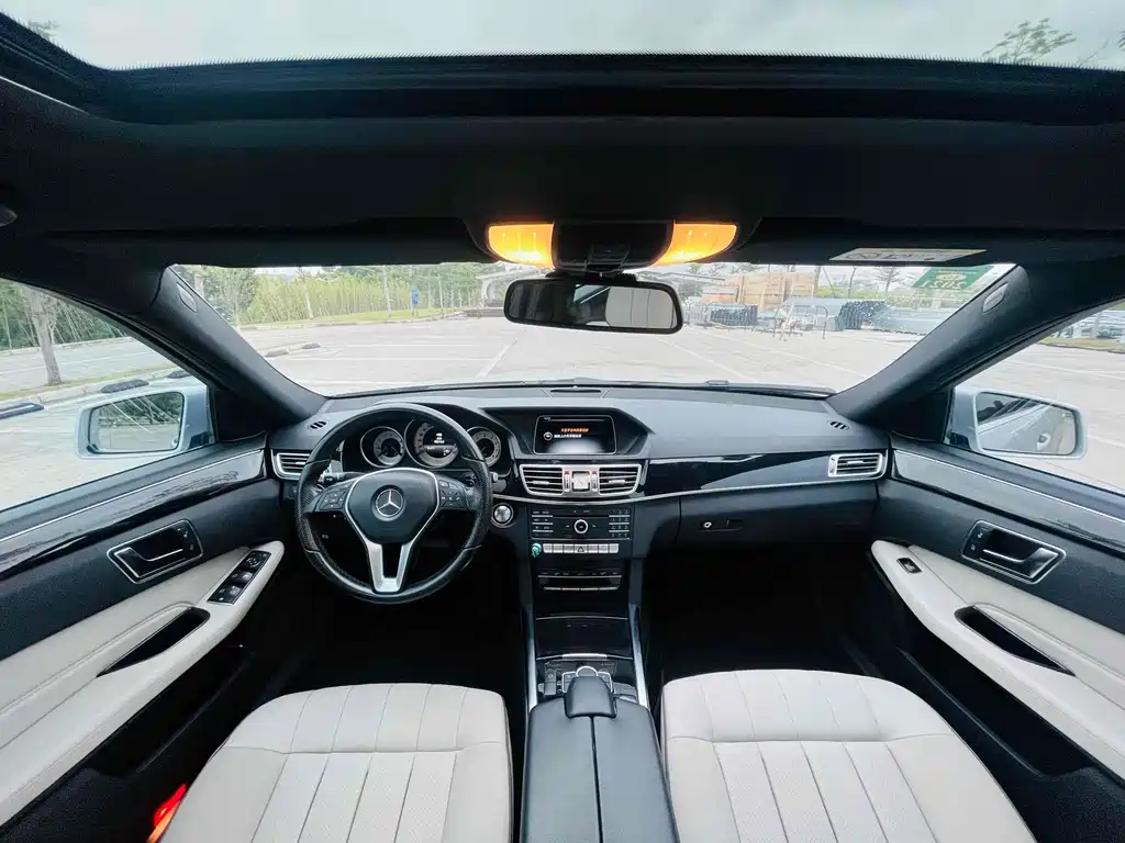 Mercedes-Benz E-Class 2015 — фото 14