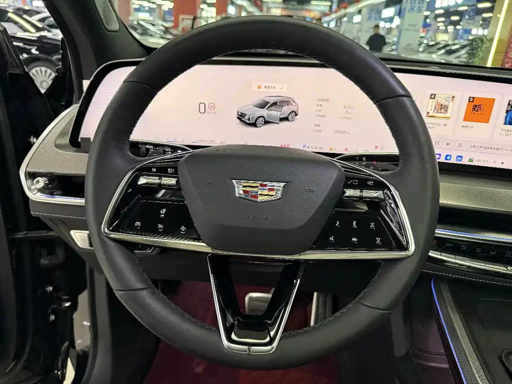 Cadillac XT5 2024 — фото 6