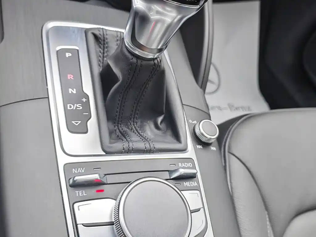 Audi A3 2015 — фото 16