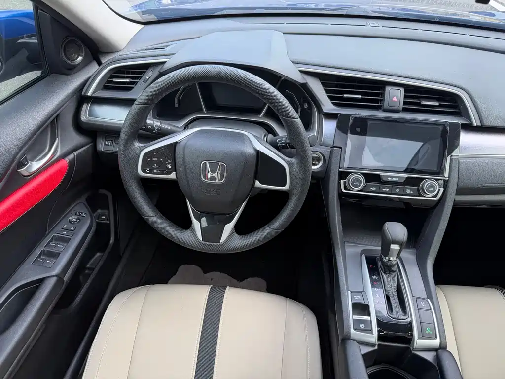 Honda Civic 2016 — фото 9