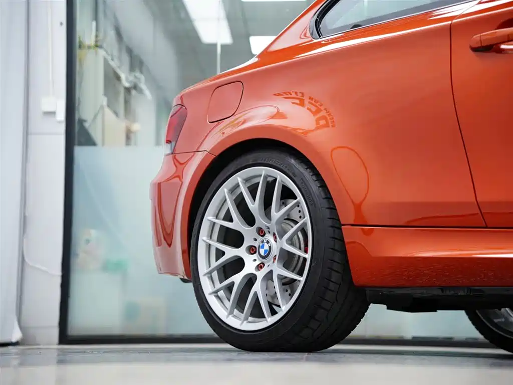 BMW 1 Series M 2012 — фото 49