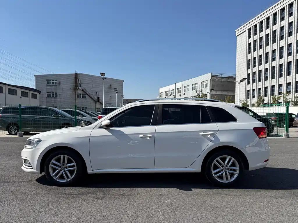 Volkswagen Gran Lavida 2019 — фото 14