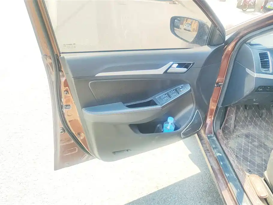 Geely Vision 2016