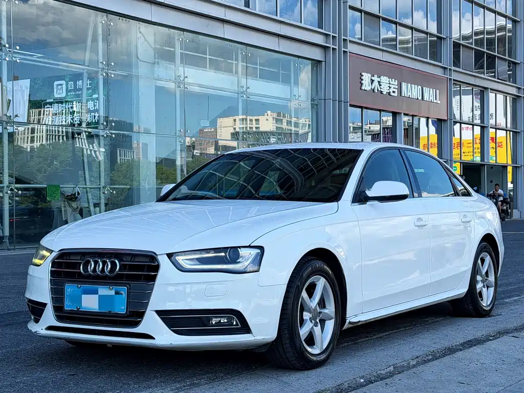 Audi A4L 2016