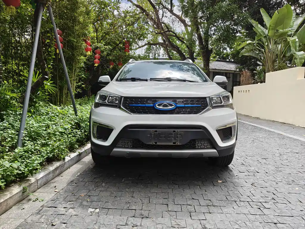 Chery Tiggo 3xe 2018 — фото 8
