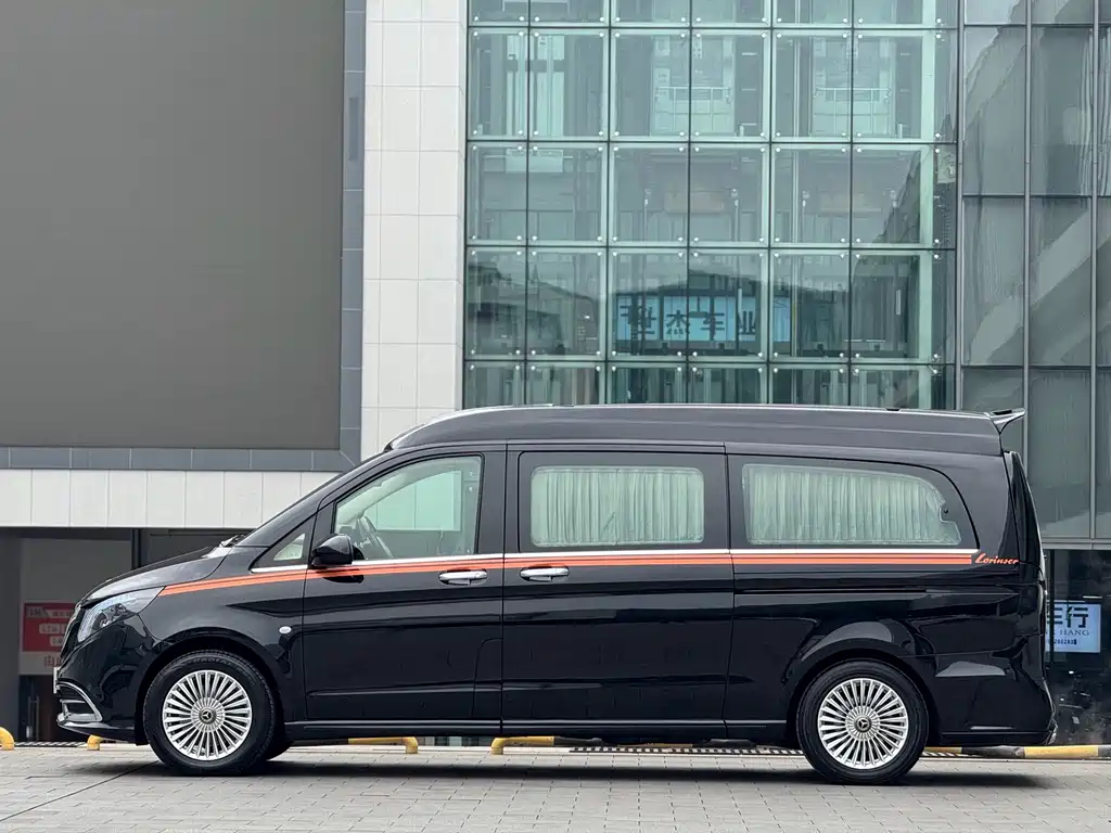 Mercedes-Benz Vito 2022 — фото 14