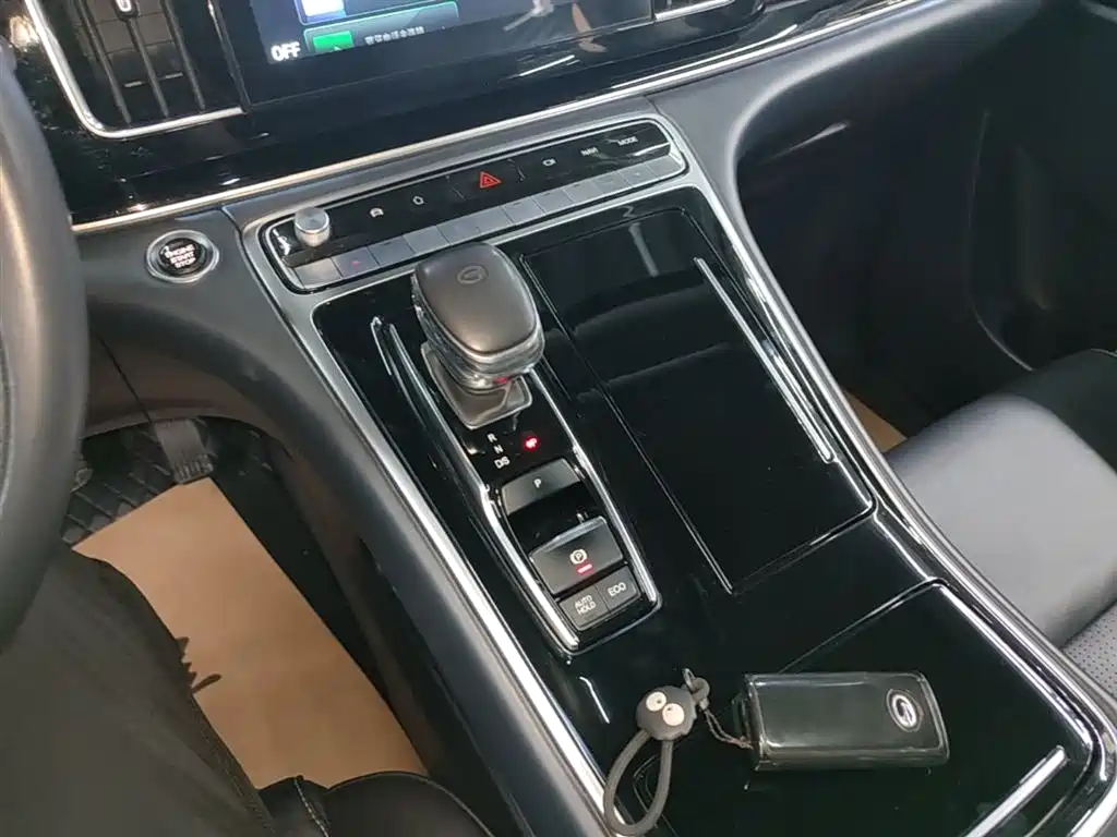 GAC Motor Trumpchi M8 2022 — фото 14