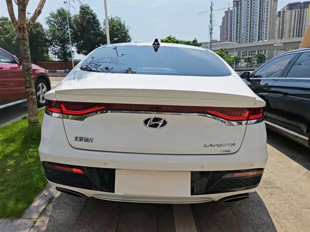 Hyundai Fista 2019 — фото 6
