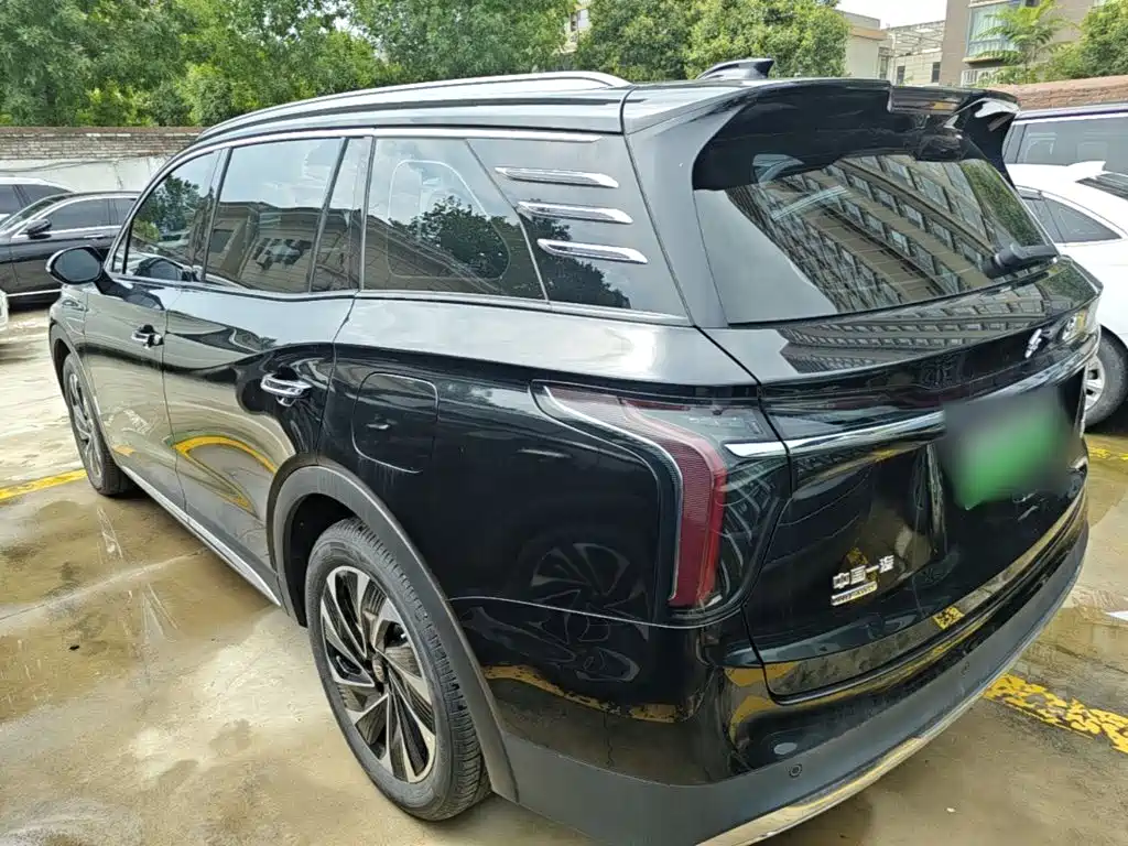 Hongqi HS7 PHEV 2024 — фото 5