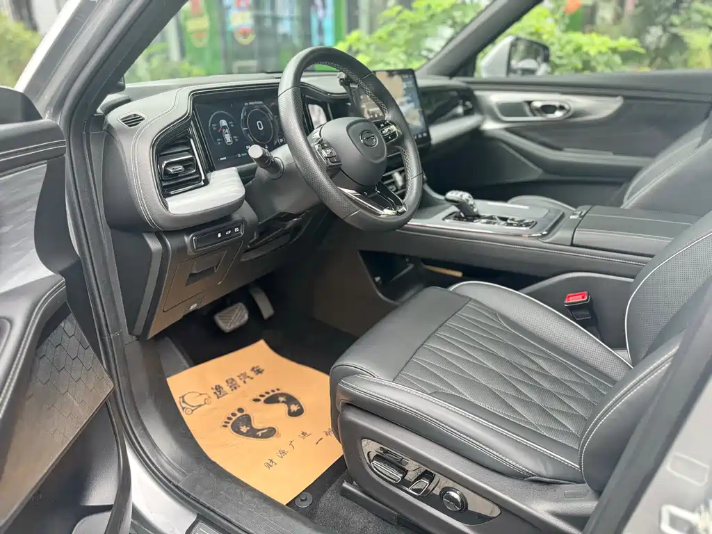GAC Motor Trumpchi GS8 2023 — фото 6
