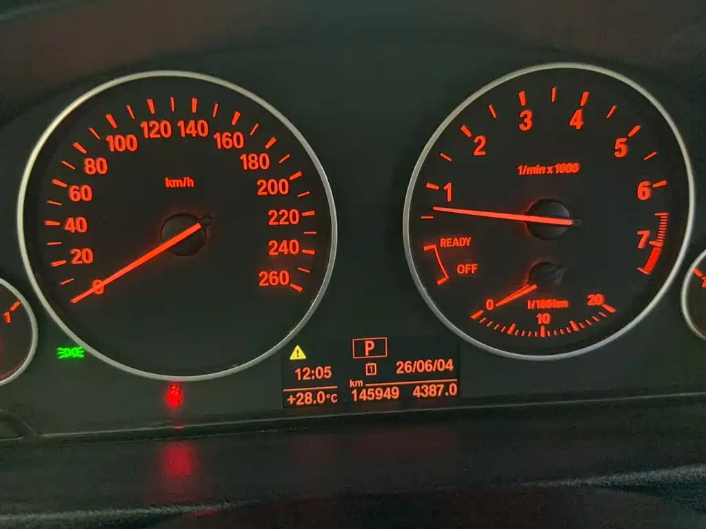 BMW 3 Series 2014 — фото 10