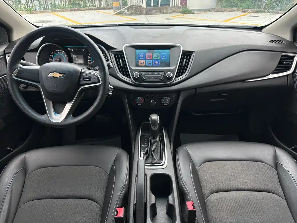 Chevrolet Cavalier 2018 — фото 9