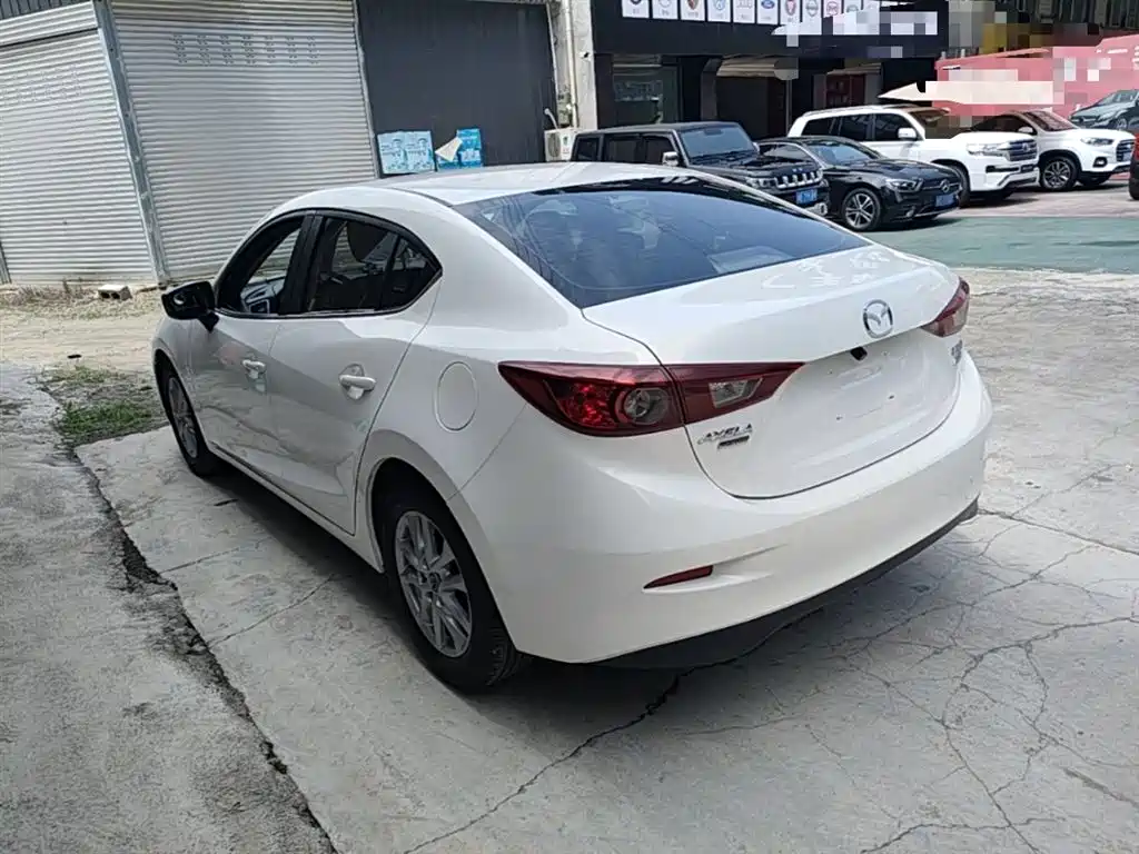 Mazda 3 Axela 2016 — фото 5