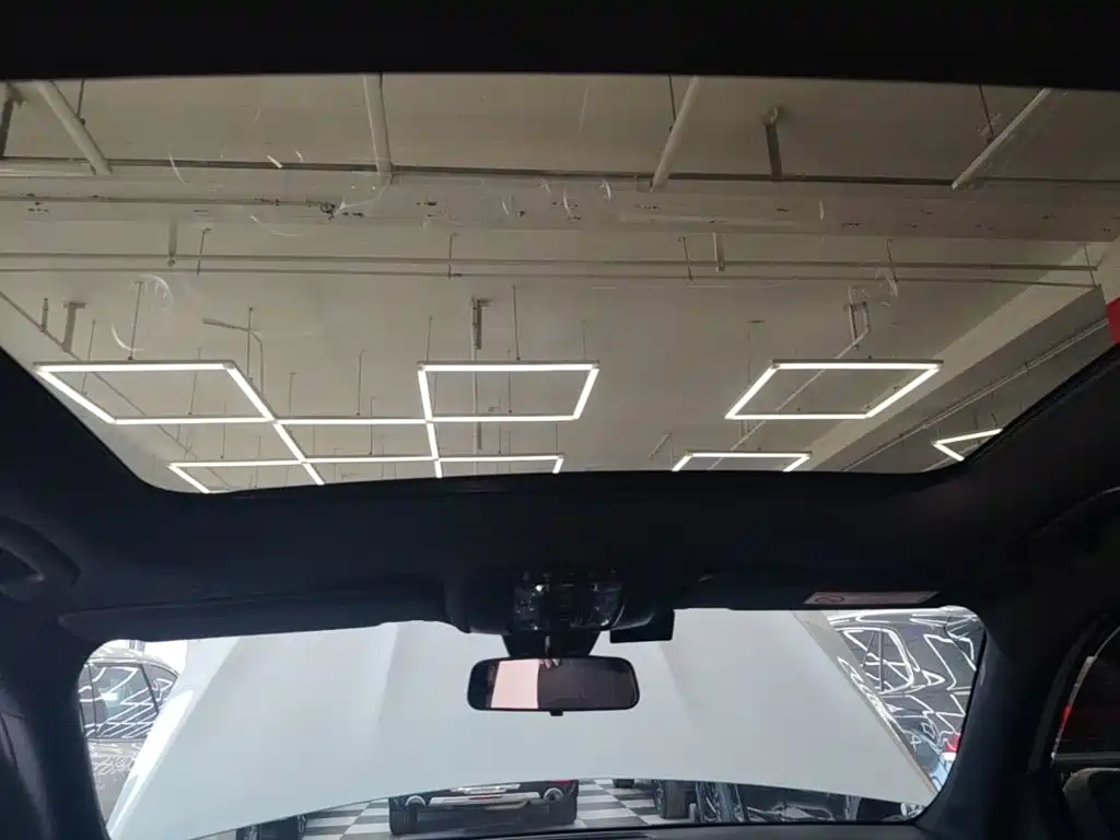 Mercedes-Benz GLB 2023 — фото 18
