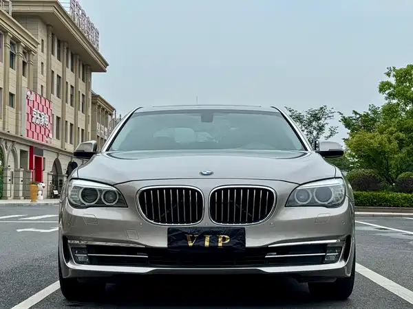 BMW 7 Series 2015
