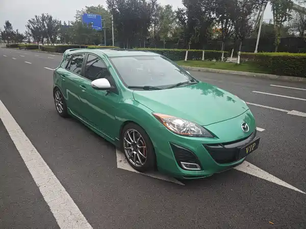 Mazda 3 Xingcheng 2012