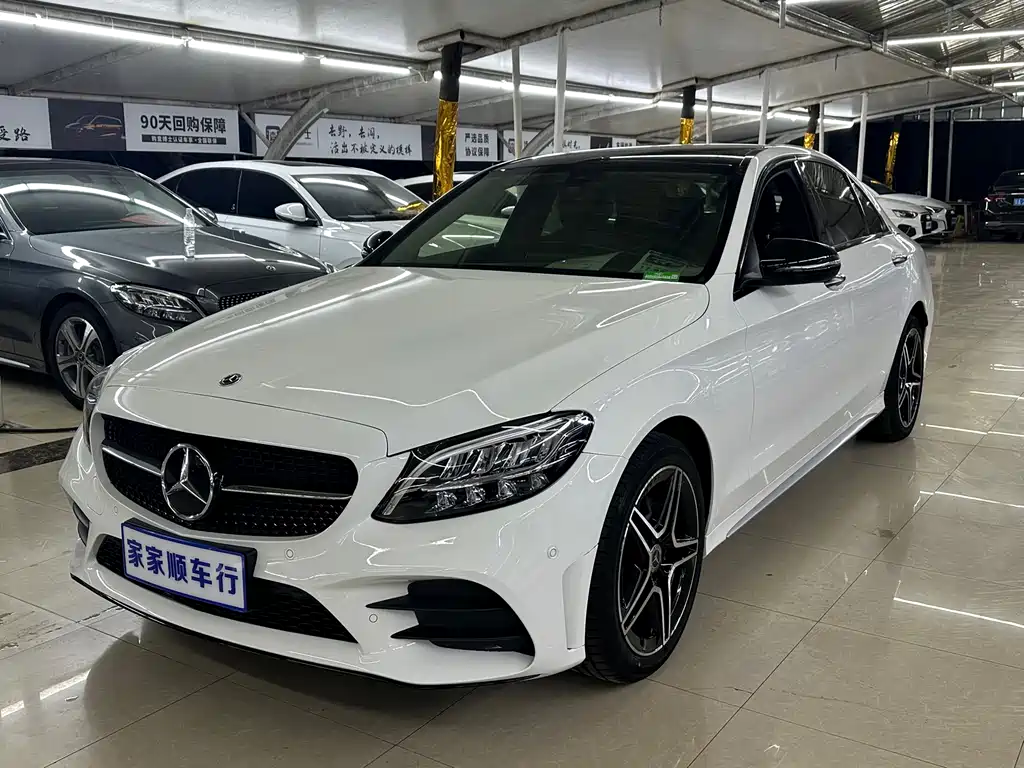 Mercedes-Benz C-Class 2022 — фото 1