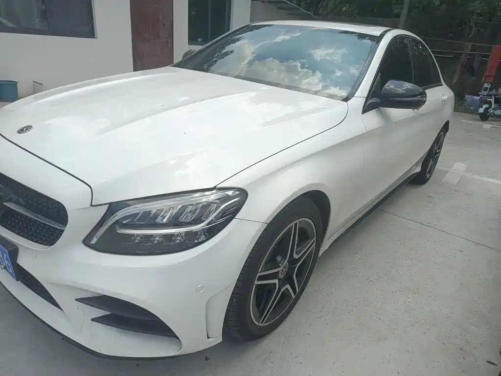 Mercedes-Benz C-Class 2021