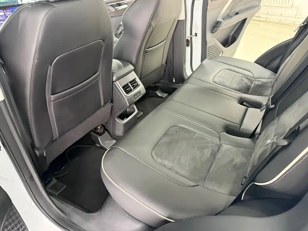 Haval H6 2023 — фото 16