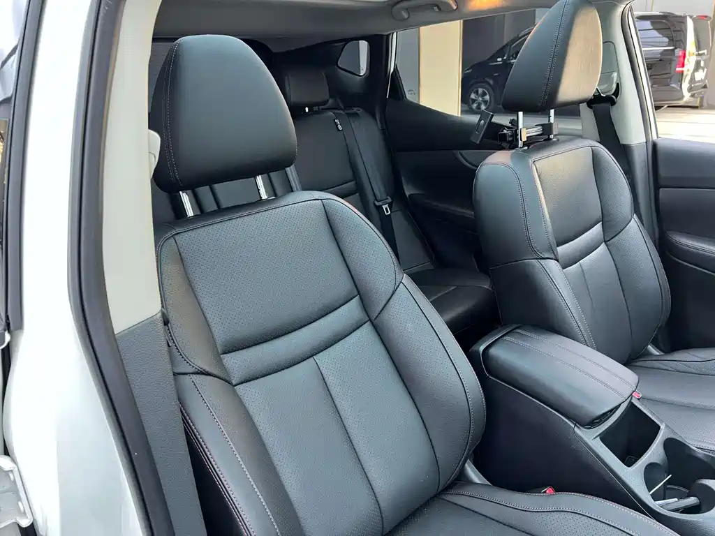 Nissan Qashqai 2022 — фото 18